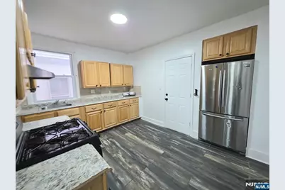 68 Millington Avenue, Newark, NJ 07108 - Photo 7