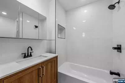 63 Highwood Terrace, Weehawken, NJ 07086 - Photo 13