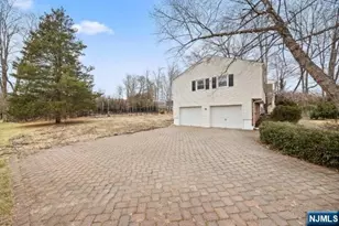 373 Saddle River Rd, Upper Saddle River, NJ 07458 - Photo 5