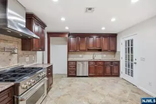 373 Saddle River Rd, Upper Saddle River, NJ 07458 - Photo 15