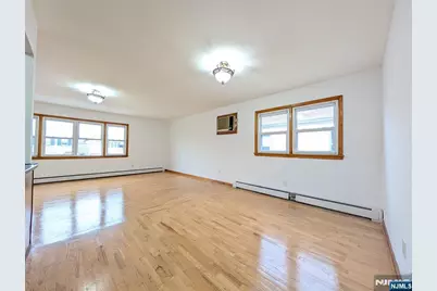 519 Davis Avenue, Kearny, NJ 07032 - Photo 5