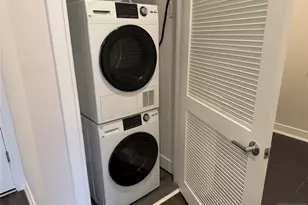 470 Main Street 417, Fort Lee, NJ 07024 - Photo 15