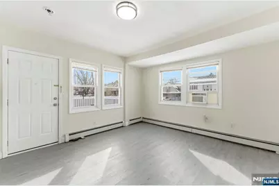 14 Avenue A 1R #1R, Lodi, NJ 07644 - Photo 7