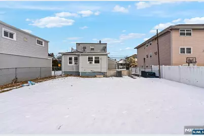 14 Avenue A 1R #1R, Lodi, NJ 07644 - Photo 19