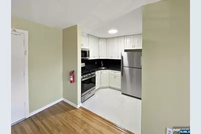 605 Grove K 12 #K 12, Clifton, NJ 07013 - Photo 5