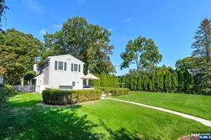 130 Glenwood Rd, Ridgewood, NJ 07450 - Photo 39