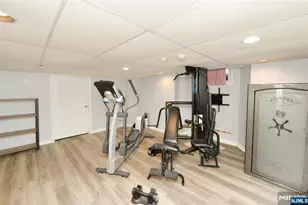 130 Glenwood Rd, Ridgewood, NJ 07450 - Photo 35