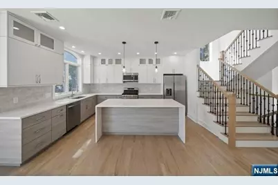 92 Franklin Street, Tenafly, NJ 07670 - Photo 9