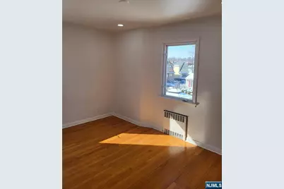 40 Avenue A 2 #2, Lodi, NJ 07644 - Photo 11