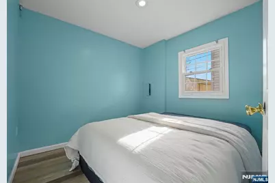 21 Helen, Moonachie, NJ 07074 - Photo 15