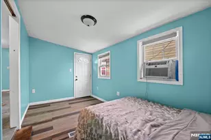 21 Helen, Moonachie, NJ 07074 - Photo 25