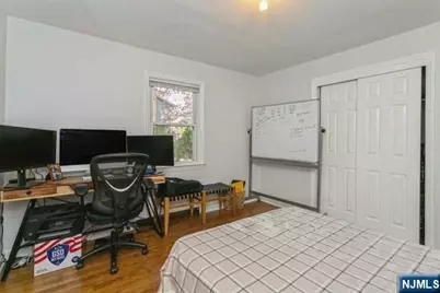 160 Magnolia Avenue, Cresskill, NJ 07626 - Photo 17