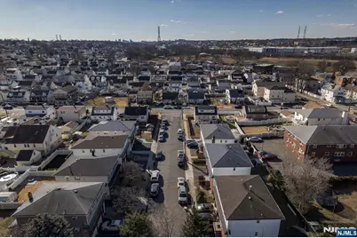 715 Tyler Street, Lyndhurst Township, NJ 07071 - Photo 11