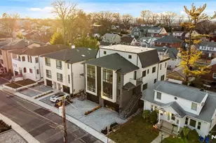 811 Jassamine Way, Fort Lee, NJ 07024 - Photo 39