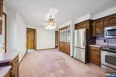 619 Lewandowski Street, Lyndhurst Township, NJ 07071 - Photo 19