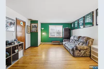 82 Pleasant Place, Kearny, NJ 07032 - Photo 9