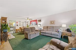 204 Devon St, Kearny, NJ 07032 - Photo 3