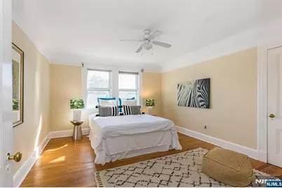 11 Mountainview Place, Montclair, NJ 07042 - Photo 9