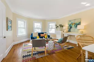 11 Mountain View Pl, Montclair, NJ 07042 - Photo 3