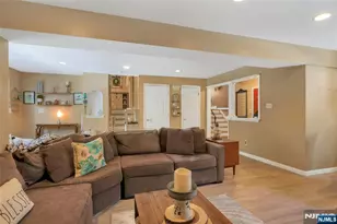 236 Oak Ave, River Vale Township, NJ 07675 - Photo 9