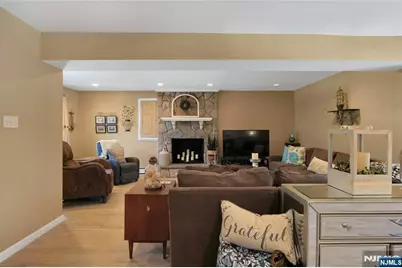 236 Oak Avenue, River Vale Township, NJ 07675 - Photo 5