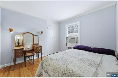 207 Elm Avenue, Hackensack, NJ 07601 - Photo 13