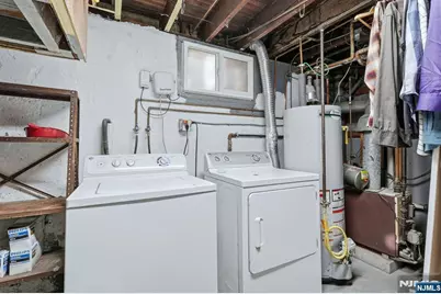 207 Elm Avenue, Hackensack, NJ 07601 - Photo 29