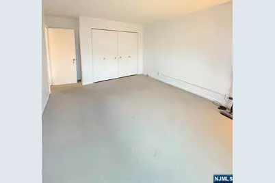 2185 Lemoine 5B #5B, Fort Lee, NJ 07024 - Photo 7