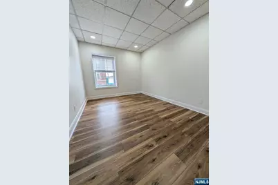 263 Main Street, Hackensack, NJ 07601 - Photo 9