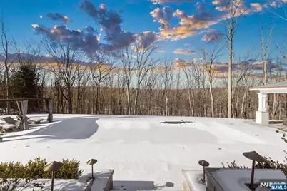 396 Knollwood Road, Ridgewood, NJ 07450 - Photo 7