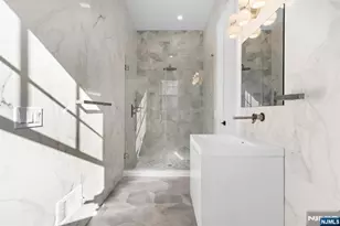 396 Knollwood Rd, Ridgewood, NJ 07450 - Photo 29