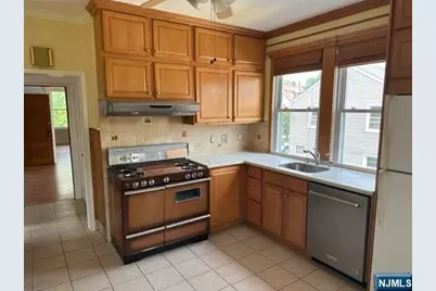 68 Bremond Street, Belleville, NJ 07109 - Photo 7