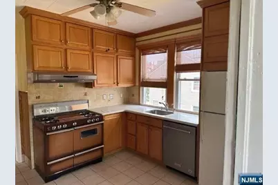 68 Bremond Street, Belleville, NJ 07109 - Photo 9