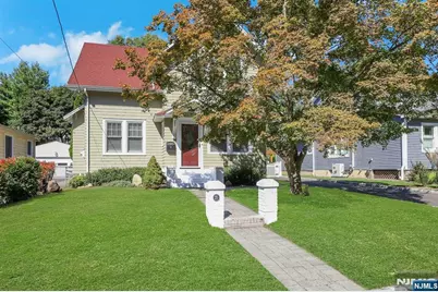 21 South Avenue, Harrington Park, NJ 07640 - Photo 1