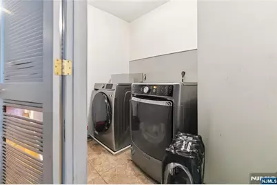 721 S 19th Street, Newark, NJ 07103 - Photo 15