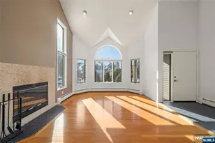 408 Dogwood Ct T075, Norwood, NJ 07648 - Photo 3