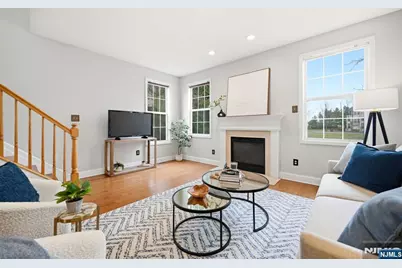 349 Wilshire Drive 3050 #3050, Nutley, NJ 07110 - Photo 17