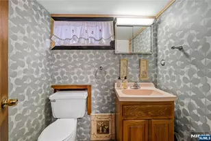 29 Harding Ave, North Arlington, NJ 07031 - Photo 33