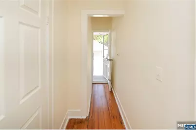 467 Washington Avenue 1 #1, Hackensack, NJ 07601 - Photo 15
