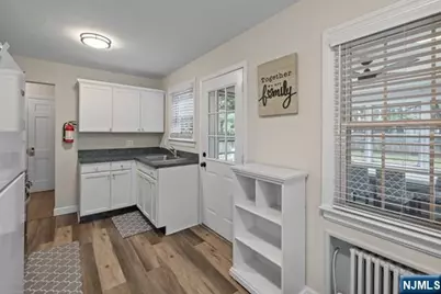 13-08 Plaza Road, Fair Lawn, NJ 07410 - Photo 7