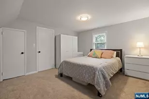 13-08 Plaza Rd, Fair Lawn, NJ 07410 - Photo 17