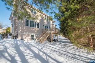 6 Merrimack Ct, Paramus, NJ 07652 - Photo 21