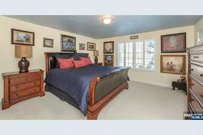 6 Merrimack Court, Paramus, NJ 07652 - Photo 13