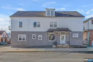 781 2nd St, Secaucus, NJ 07094 - Photo 1