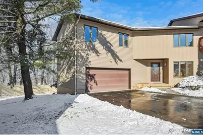 39 Cedarwood, Woodland Park, NJ 07424 - Photo 1