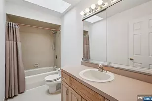 39 Cedarwood, Woodland Park, NJ 07424 - Photo 27