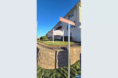 290 Hoover, Bloomfield, NJ 07003 - Photo 17