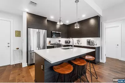 502 Palisade 203 #203, Jersey City, NJ 07307 - Photo 3