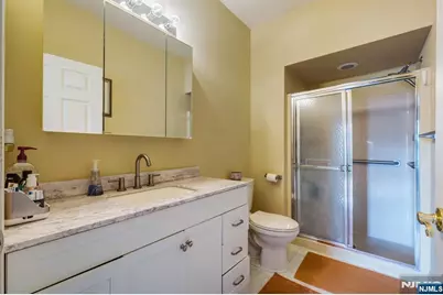 6411 Richmond Road 411 #411, West Milford, NJ 07480 - Photo 7