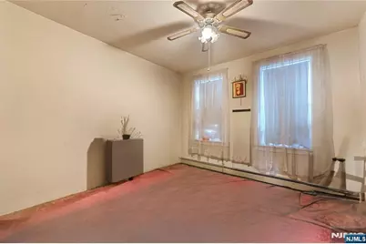 22 Arthur Street, Clifton, NJ 07011 - Photo 9